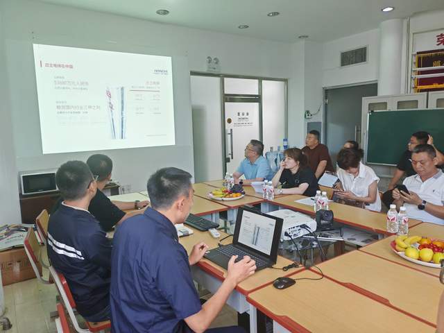 調(diào)研先行，技術(shù)賦能 香坊區(qū)住建局扎實(shí)推進(jìn)老舊電梯更新改造惠民工程